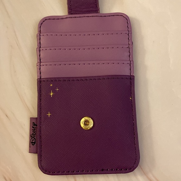 Beauty and the Beast card holder - Picture 2 of 4